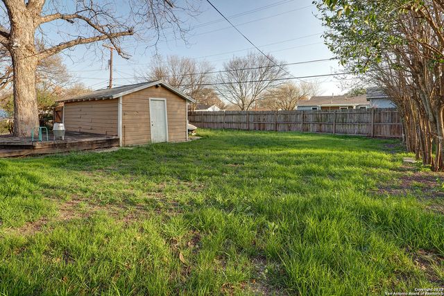 402 HERMINE BLVD, San Antonio, TX 78212