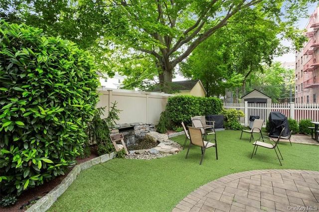 50 White Oak Street 1C, New Rochelle, NY 10801