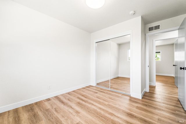 1521 Sarkesian Dr, Petaluma, CA 94954