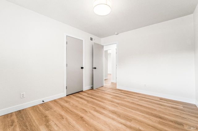 1521 Sarkesian Dr, Petaluma, CA 94954