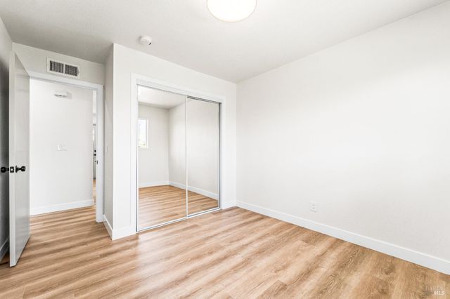 1521 Sarkesian Dr, Petaluma, CA 94954