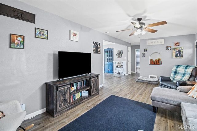 113 7th Street, Park Hills, MO 63601