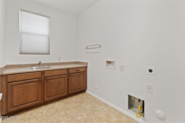 16224 S RESERVE Drive, Phoenix, AZ 85045