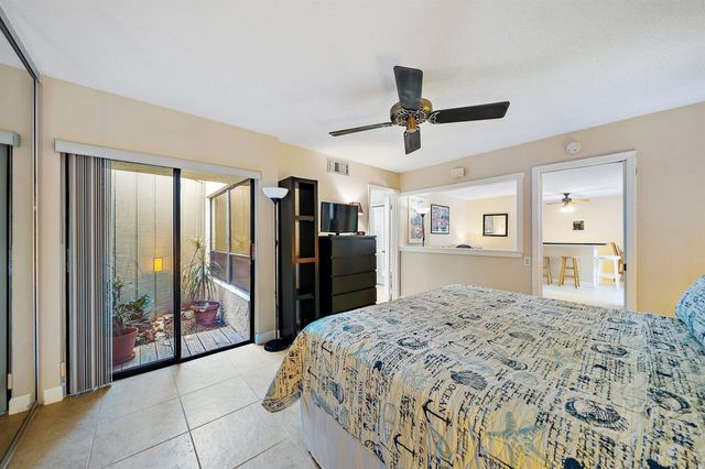 1605 S US HIGHWAY 1 5A, Jupiter, FL 33477