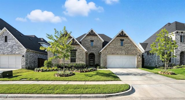 716 Colt Drive, Aubrey, TX 76227