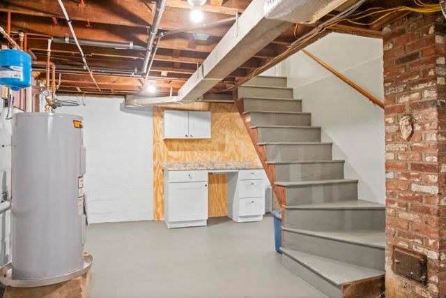 7 Hall Court, Portsmouth, NH 03801