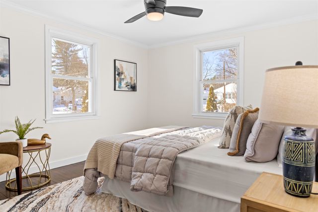 7 Hall Court, Portsmouth, NH 03801