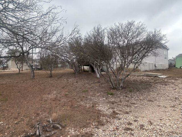 298 County Road 5633, Castroville, TX 78009