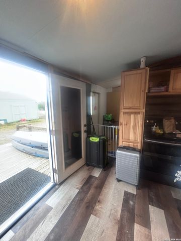 298 County Road 5633, Castroville, TX 78009