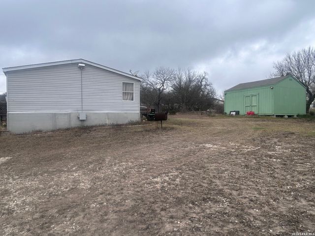 298 County Road 5633, Castroville, TX 78009