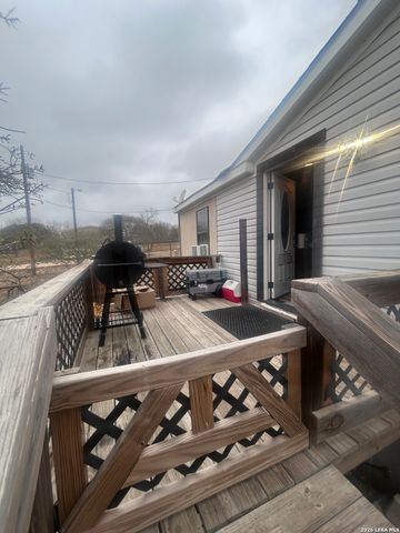 298 County Road 5633, Castroville, TX 78009