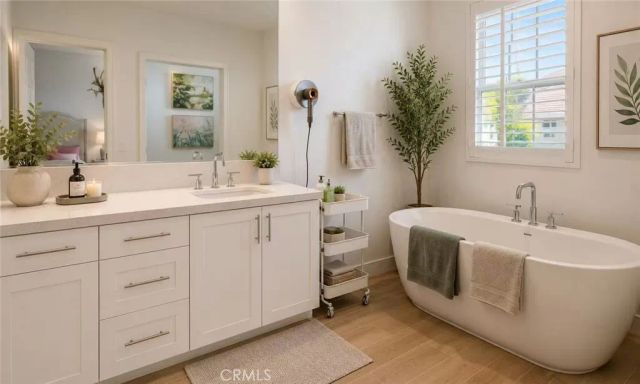 144 Scoville, Irvine, CA 92618