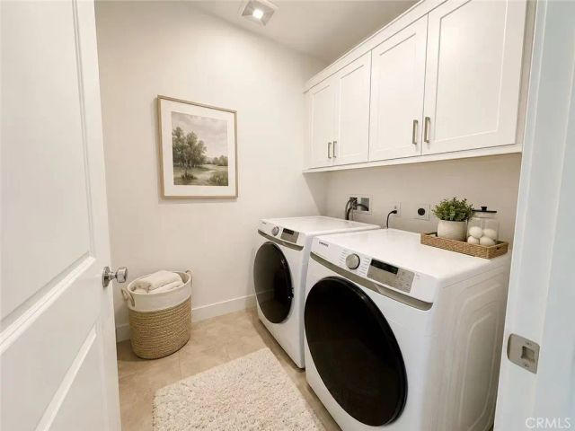 144 Scoville, Irvine, CA 92618