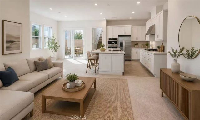 144 Scoville, Irvine, CA 92618