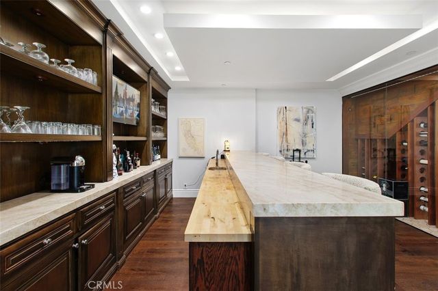 4 Inverness Lane, Newport Beach, CA 92660