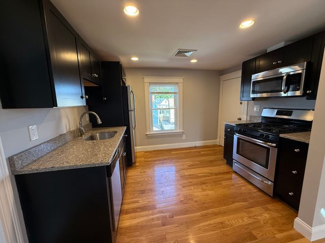 10 Tolman St 3, Boston, MA 02122