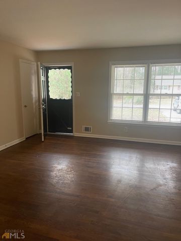 808 S Nottingham Road, Jonesboro, GA 30236