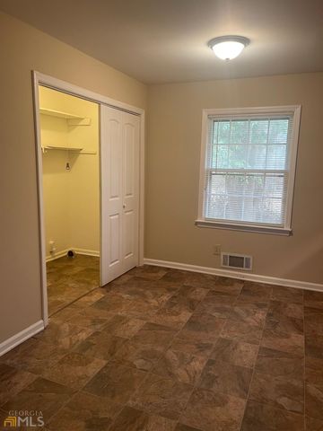 808 S Nottingham Road, Jonesboro, GA 30236