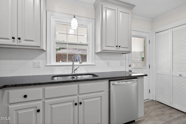 1204 Queen Anne NW Road, Wilson, NC 27896