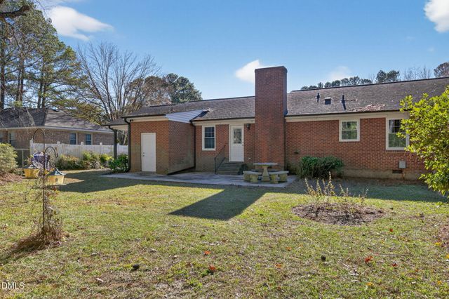 1204 Queen Anne NW Road, Wilson, NC 27896