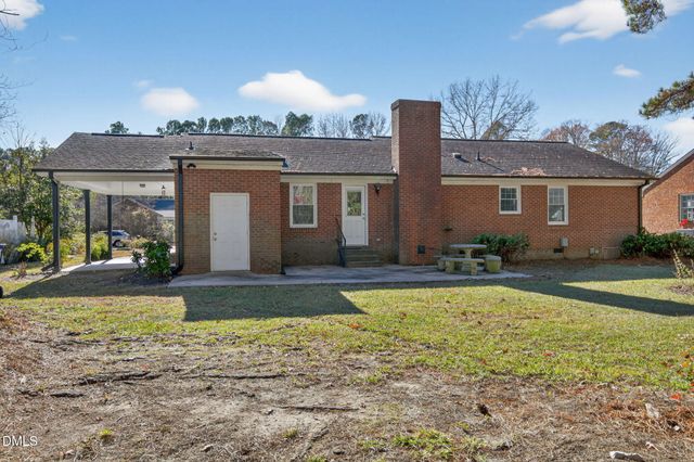 1204 Queen Anne NW Road, Wilson, NC 27896