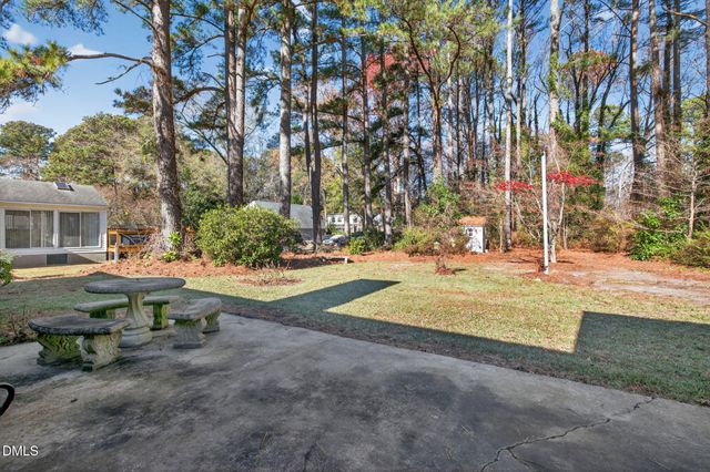 1204 Queen Anne NW Road, Wilson, NC 27896