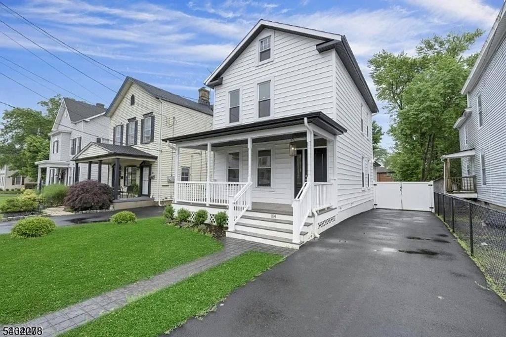 84 Grove St, Somerville Boro, NJ 08876