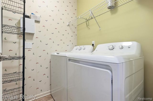 3212 Paradise Trail, Oxford, MI 48371