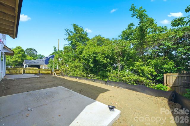 108 S Gregg Street, Charlotte, NC 28208