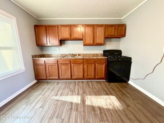 509 N 31st St, Louisville, KY 40212