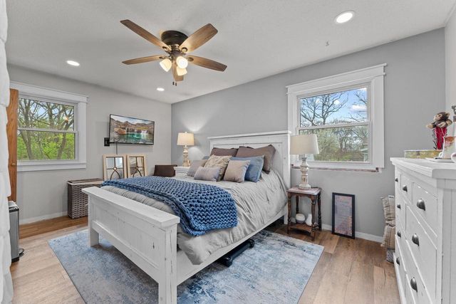 1720 Algonquin Drive, Baraboo, WI 53913