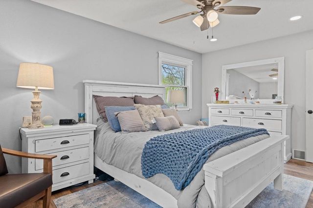 1720 Algonquin Drive, Baraboo, WI 53913