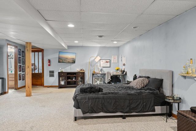 1720 Algonquin Drive, Baraboo, WI 53913