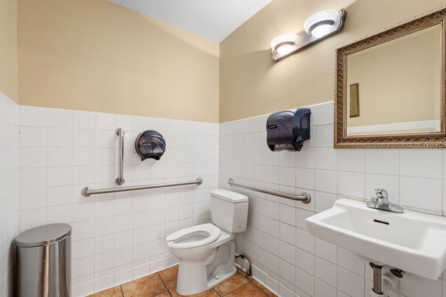 5554 34th Avenue S, Minneapolis, MN 55417