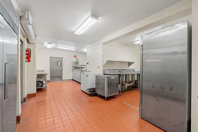 5554 34th Avenue S, Minneapolis, MN 55417