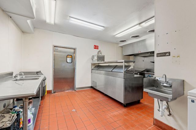 5554 34th Avenue S, Minneapolis, MN 55417