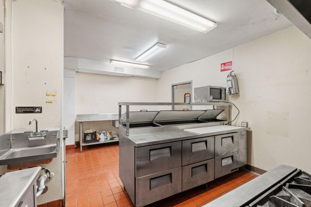 5554 34th Avenue S, Minneapolis, MN 55417