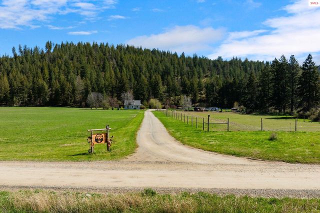 275 Curless Rd, Bonners Ferry, ID 83805