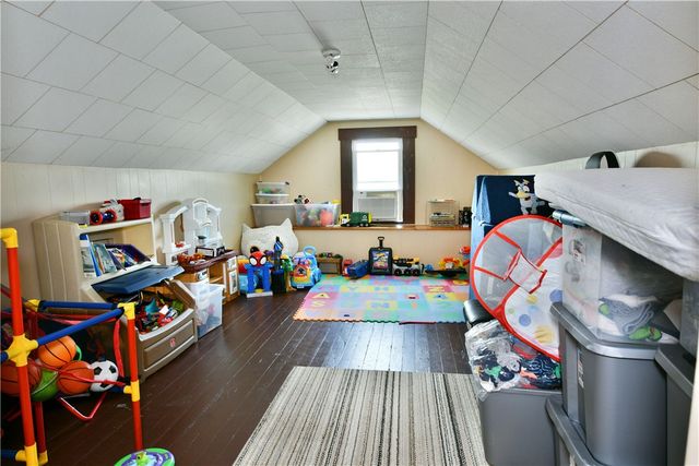 27 Morgan St, Greenville Boro, PA 16125