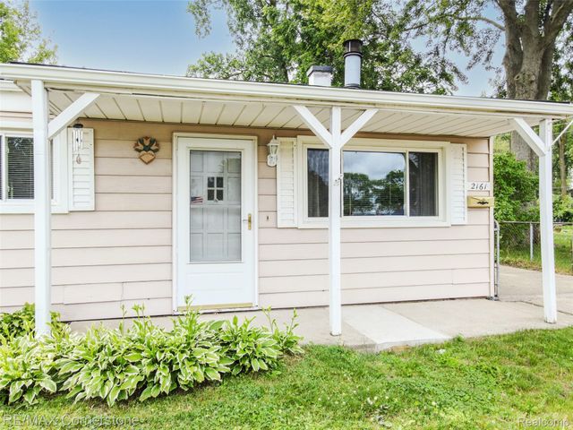 2161 Alanson Street, Westland, MI 48186
