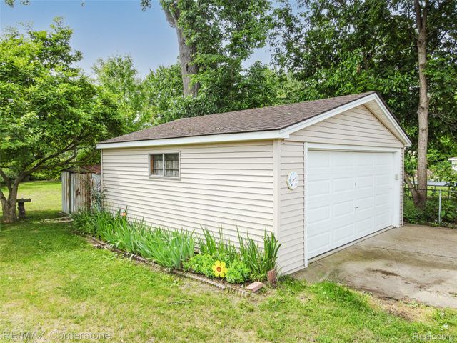 2161 Alanson Street, Westland, MI 48186