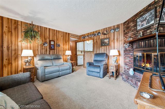 2161 Alanson Street, Westland, MI 48186