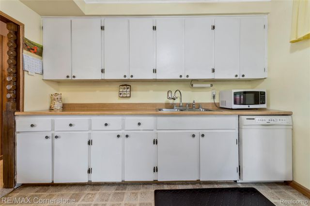 2161 Alanson Street, Westland, MI 48186
