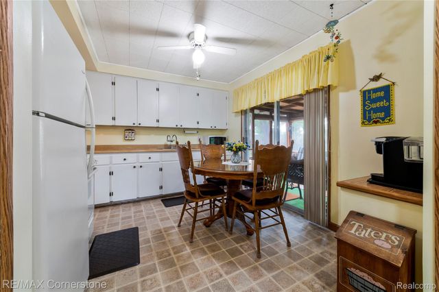2161 Alanson Street, Westland, MI 48186