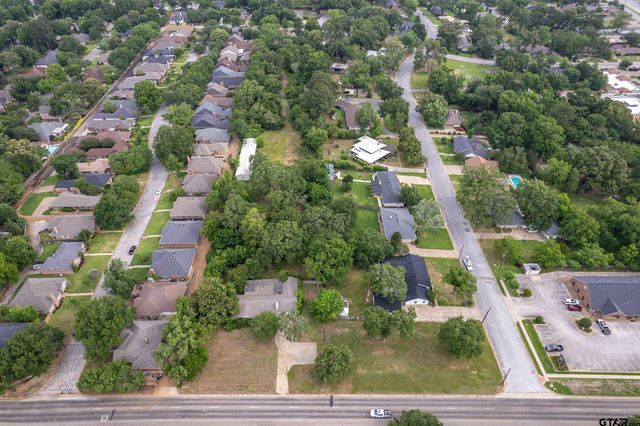 617 Rice Rd, Tyler, TX 75703