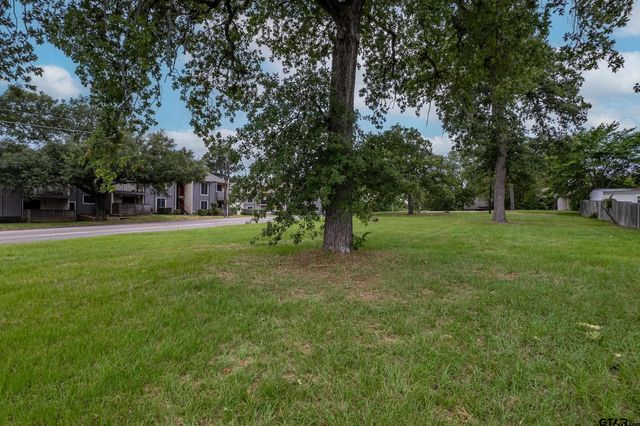 617 Rice Rd, Tyler, TX 75703