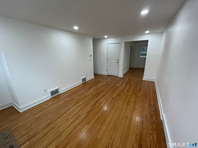 471 Marlborough Terrace 1, Fairfield, CT 06825