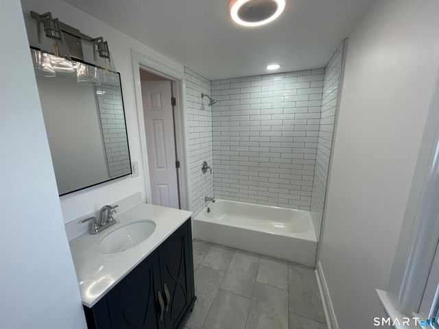 471 Marlborough Terrace 1, Fairfield, CT 06825