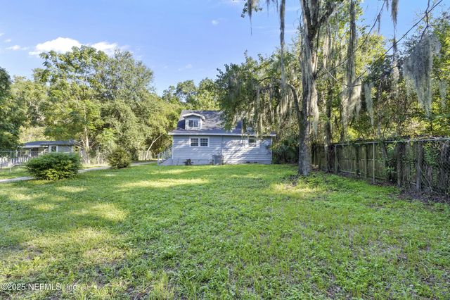 2435 S PINE ESTATES Road, Jacksonville, FL 32218
