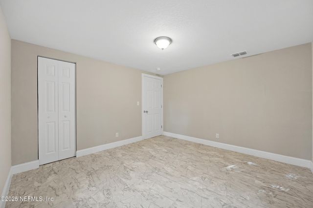 2435 S PINE ESTATES Road, Jacksonville, FL 32218